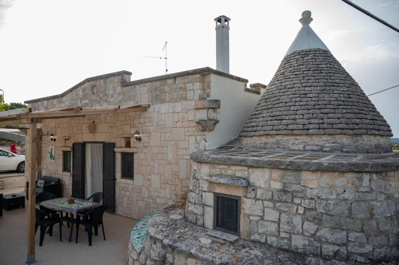 マルティナ・フランカ Trullo Monticelloヴィラ エクステリア 写真